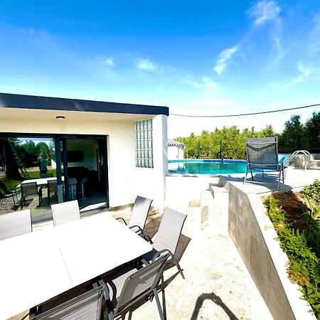 Villa Escaldes *